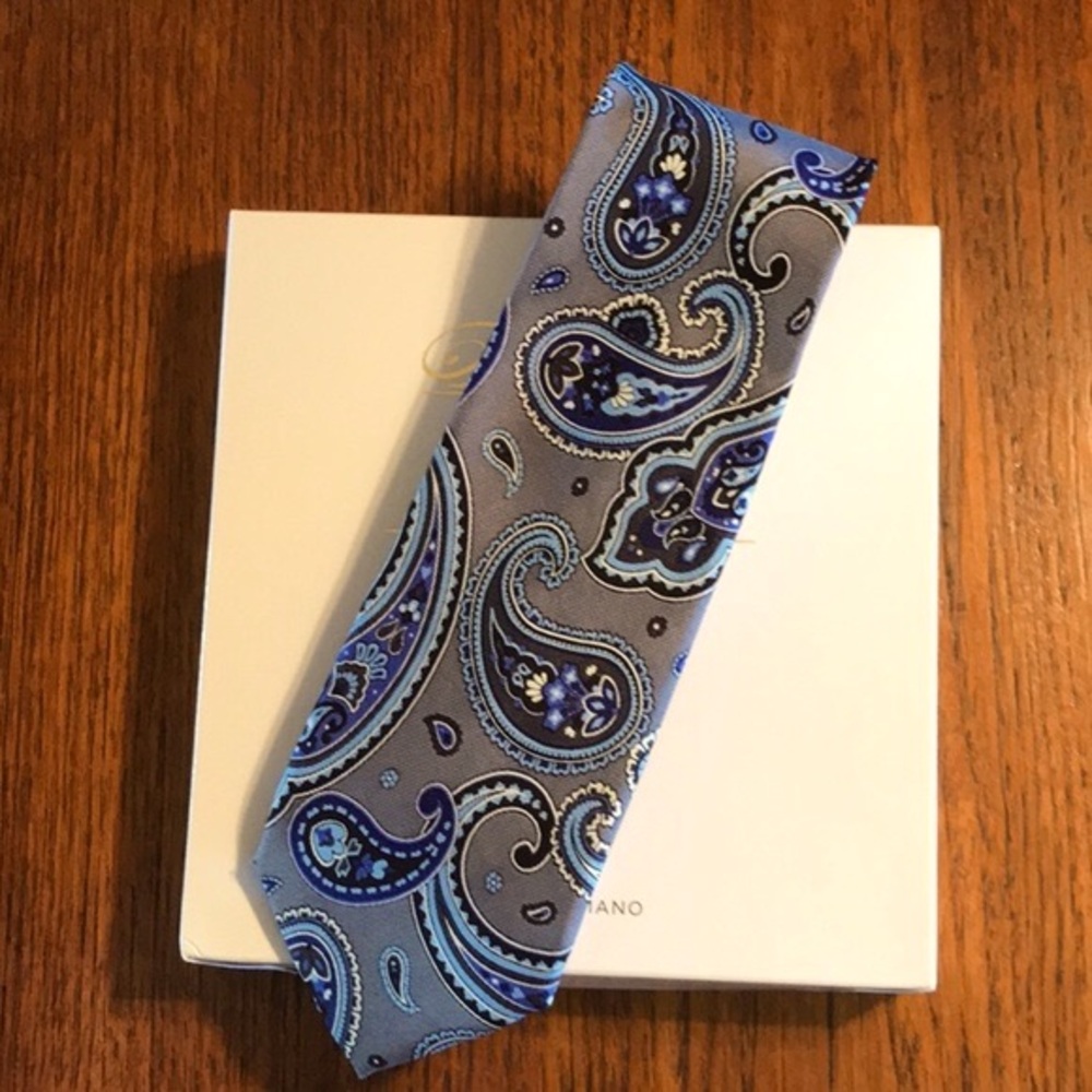 Vintage Chaps Silk Paisley Tie - Picture 2 of 11
